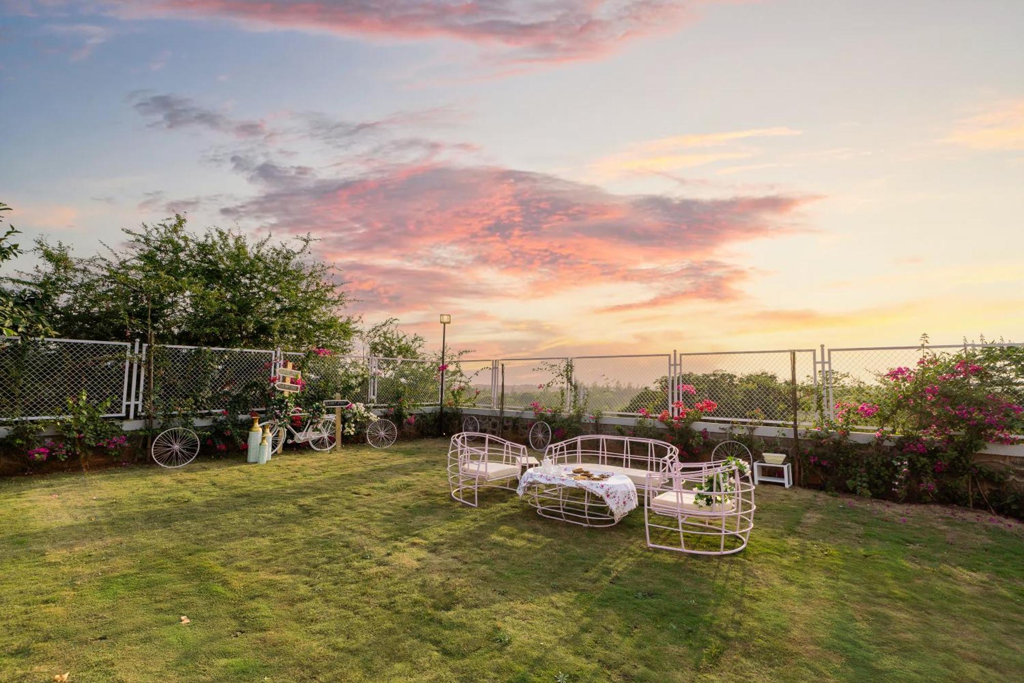 Ekostay Luxe - Casa Noah - Paddle Court & Sunset Point Lonavala Kültér fotó